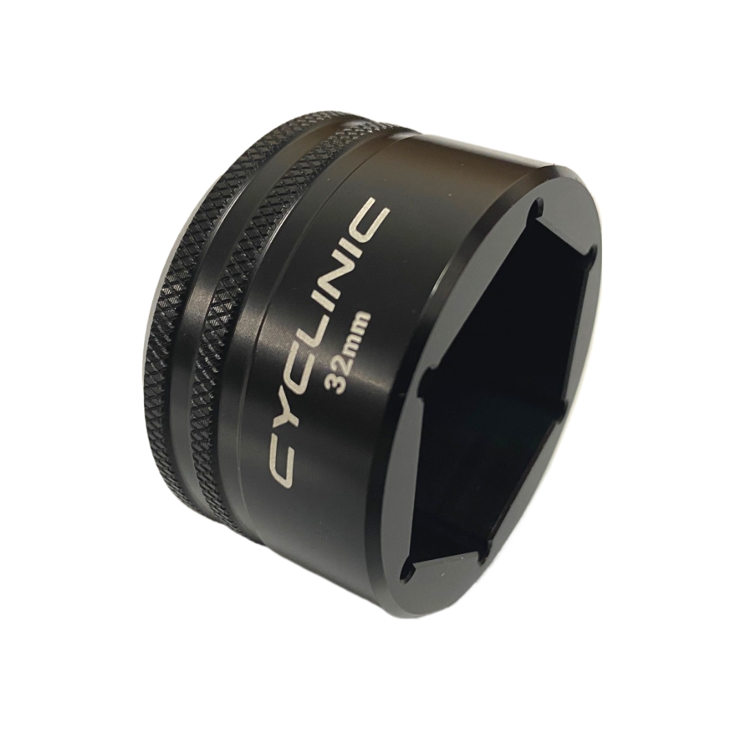 Cyclinic Suspension Topcap Socket: 32mm, 3/8 Drive