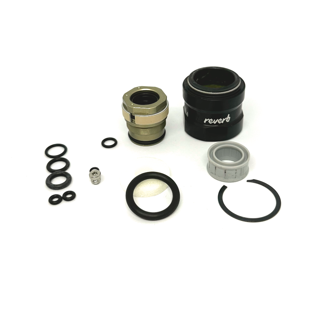 RockShox Reverb Seatpost 400hr 2yr Service Kit - B1